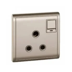 Pieno E8215‐5N 5 Amp Switched Socket With Neon