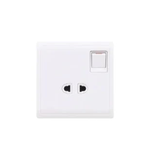 Pieno E8215US 10A Round Pin Switched Socket